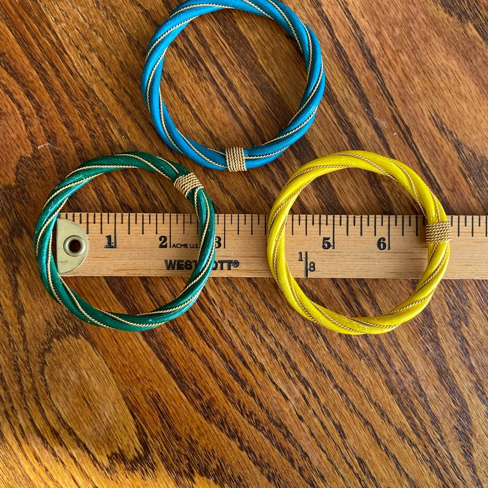 Three Wicker and Goldtone Metal Wire Bracelets Green Yellow Turquoise 2 1/2 inch